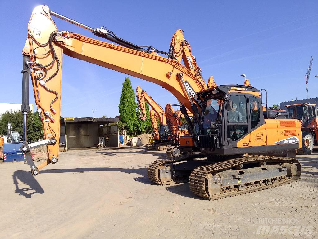Doosan DX225LC-7 Koparki gąsienicowe