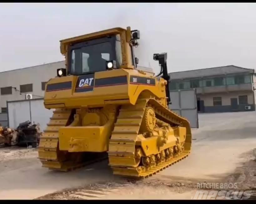 CAT D 8 T Spycharki gąsienicowe