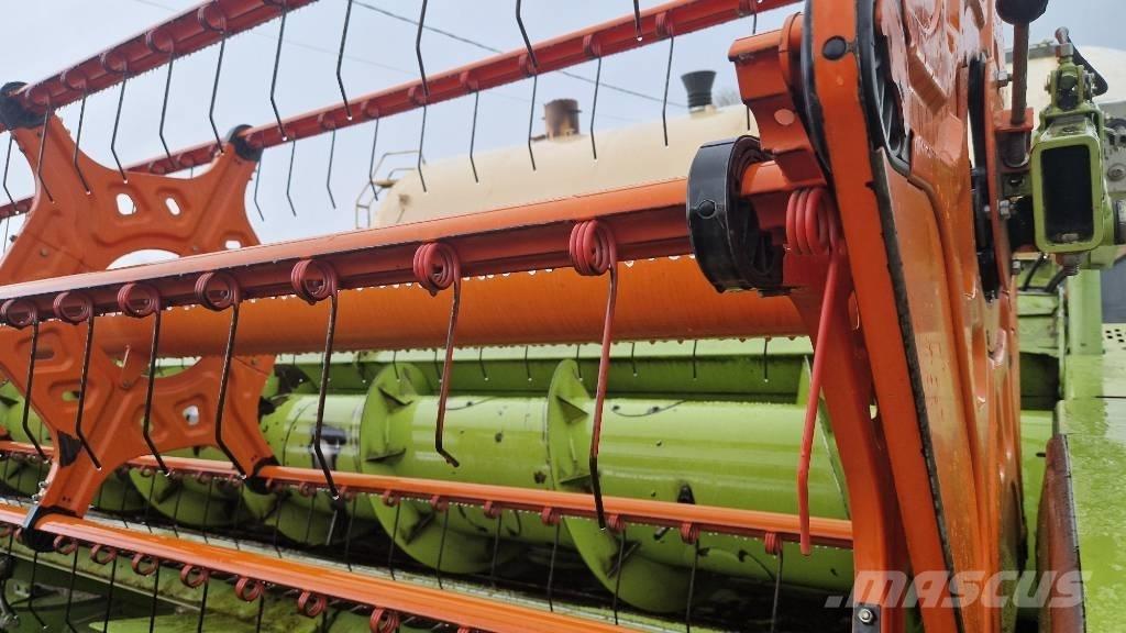 CLAAS Vario 1050 Głowice ścinkowe
