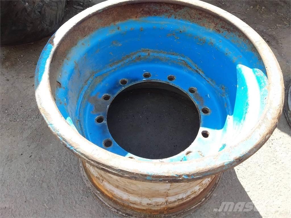 Valmet 860 20x26,5 Opony, koła i felgi