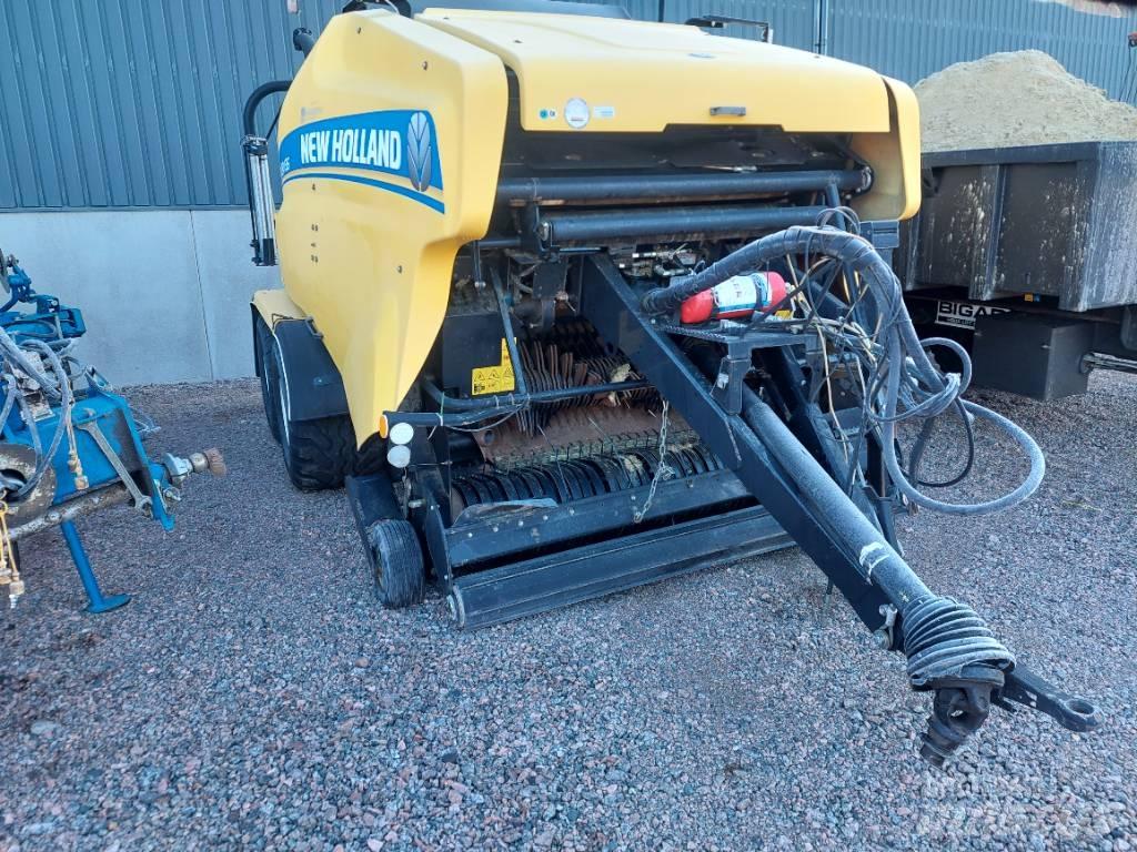 New Holland Rb135 Prasy zwijające