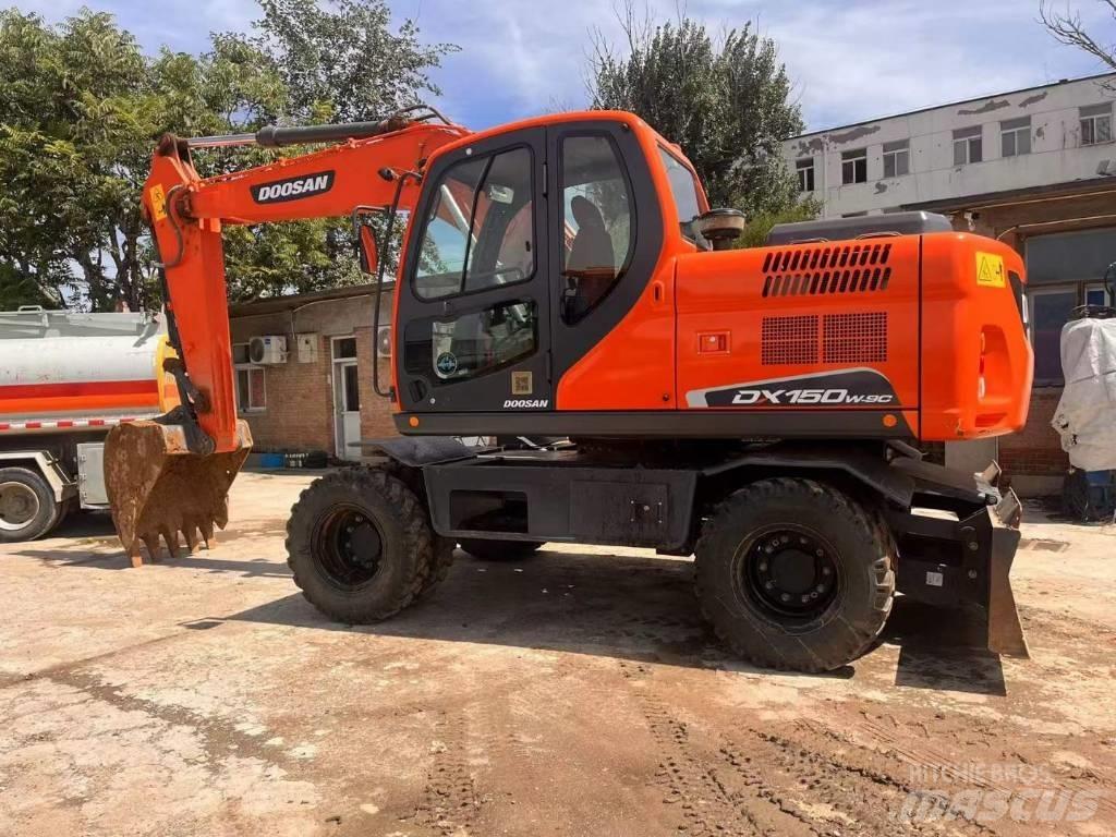 Doosan DH150W Koparki kołowe