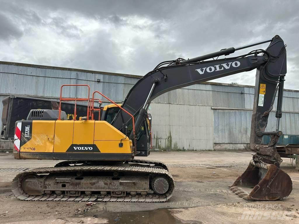 Volvo EC 220 E L Koparki gąsienicowe