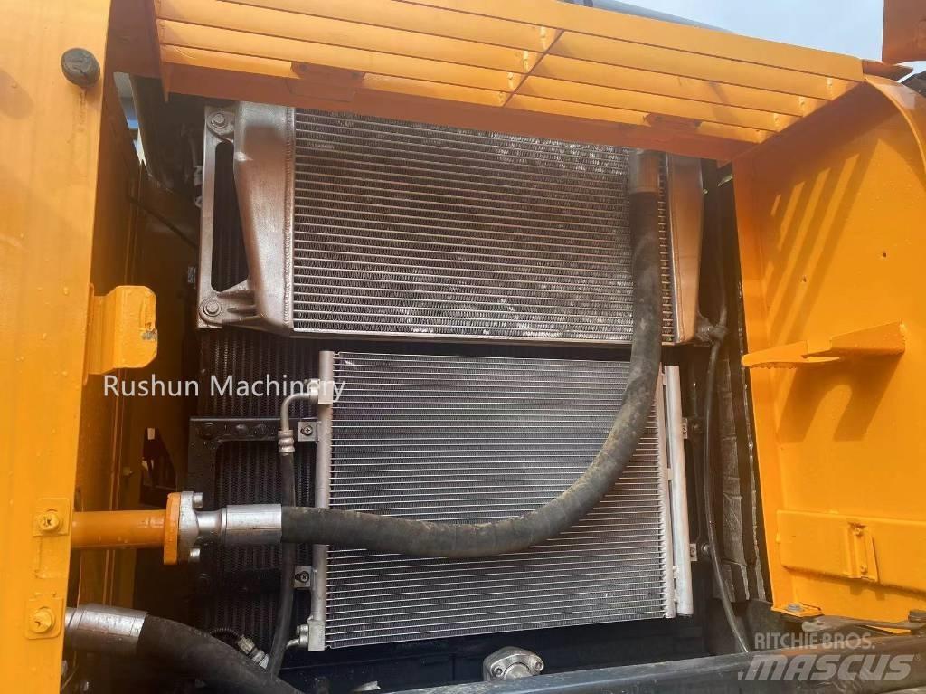 Hyundai R300LC-9 Koparki gąsienicowe