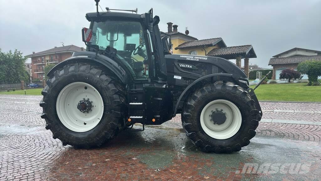 Valtra Q305 Ciągniki rolnicze