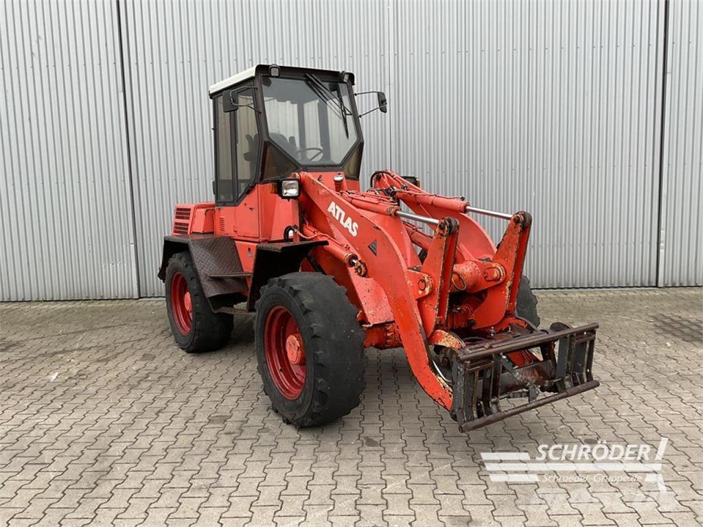 Atlas 82 E Ładowarki kołowe