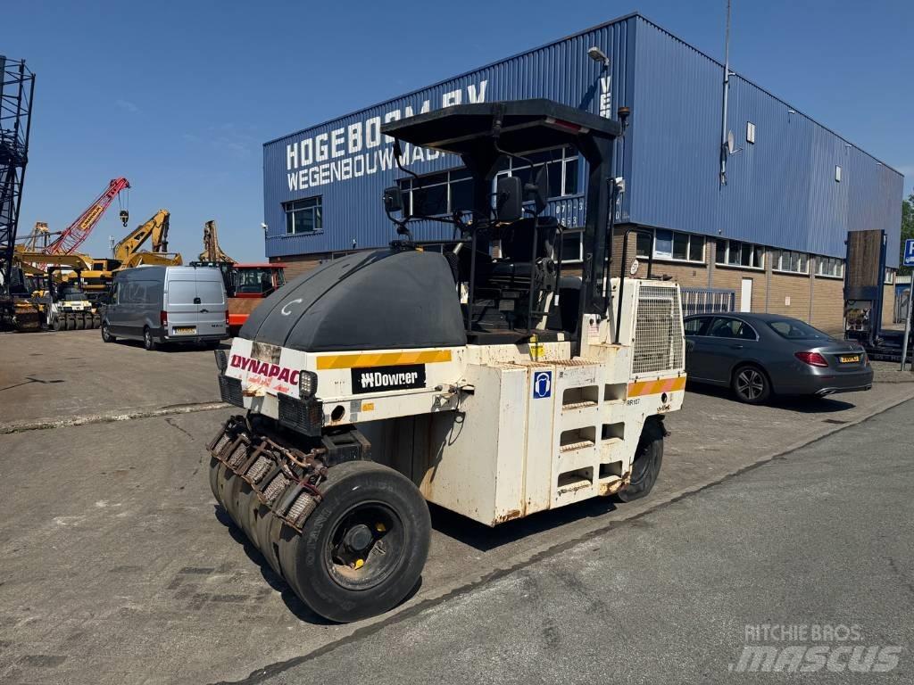 Dynapac CP 142 Walce ogumione