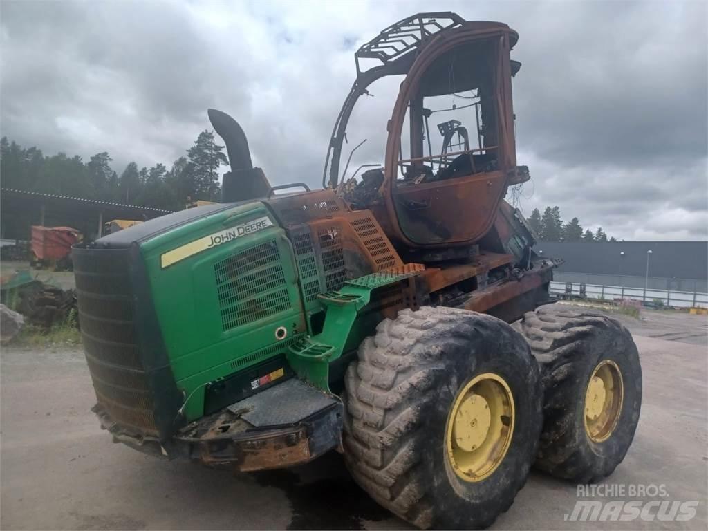 John Deere 1910G Forwardery