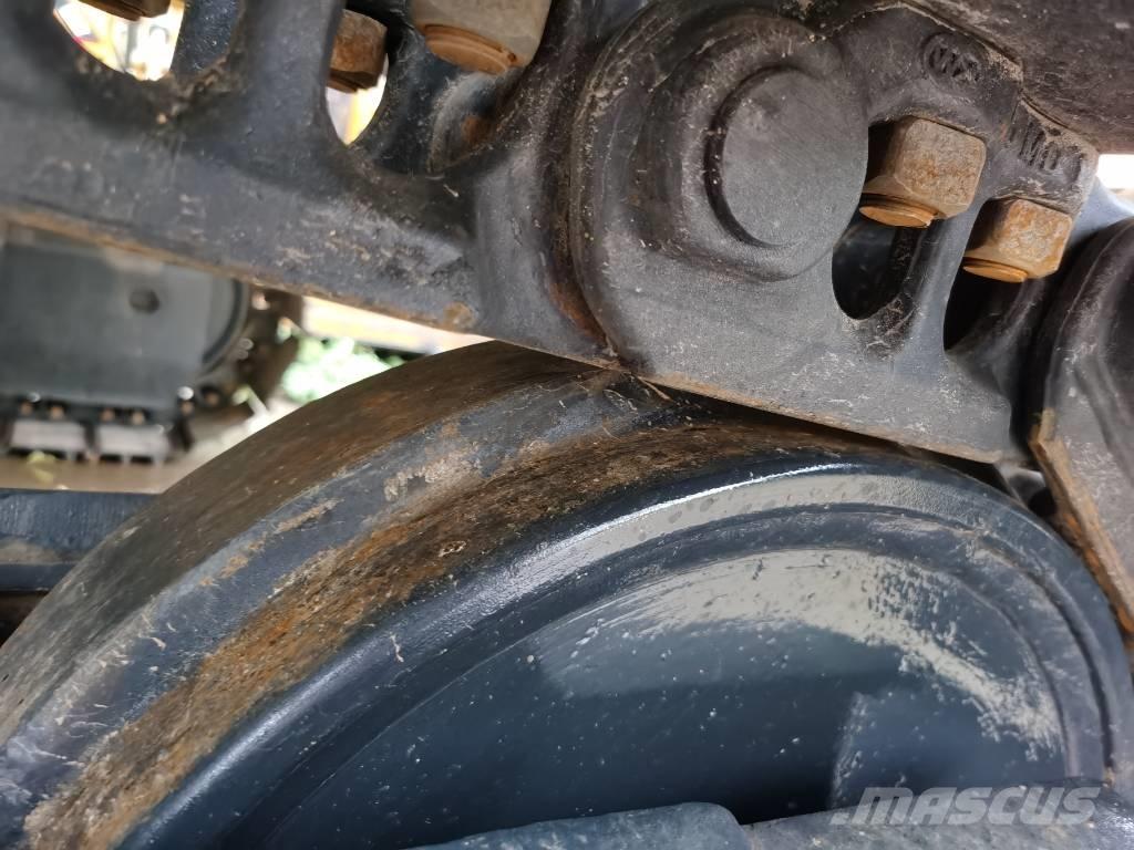 Komatsu PC 220-7 Koparki gąsienicowe