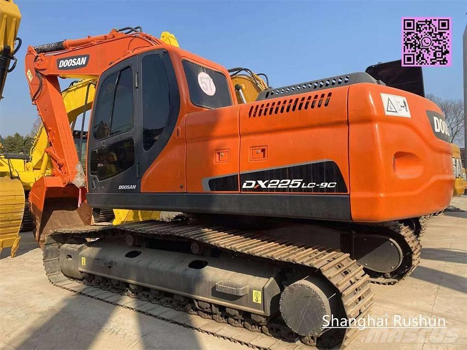 Doosan 225LC-9 Koparki gąsienicowe