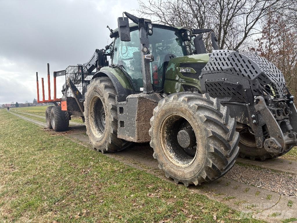 Valtra Q 305 Ciągniki rolnicze