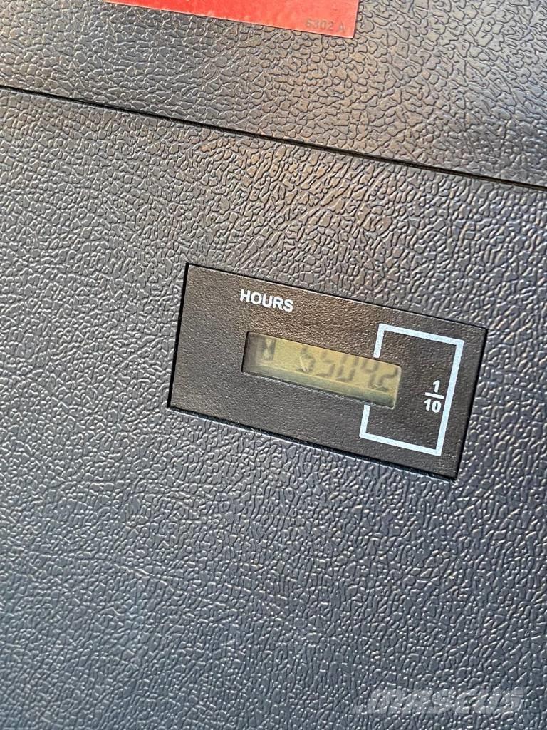 Hyundai HW 180 Koparki kołowe