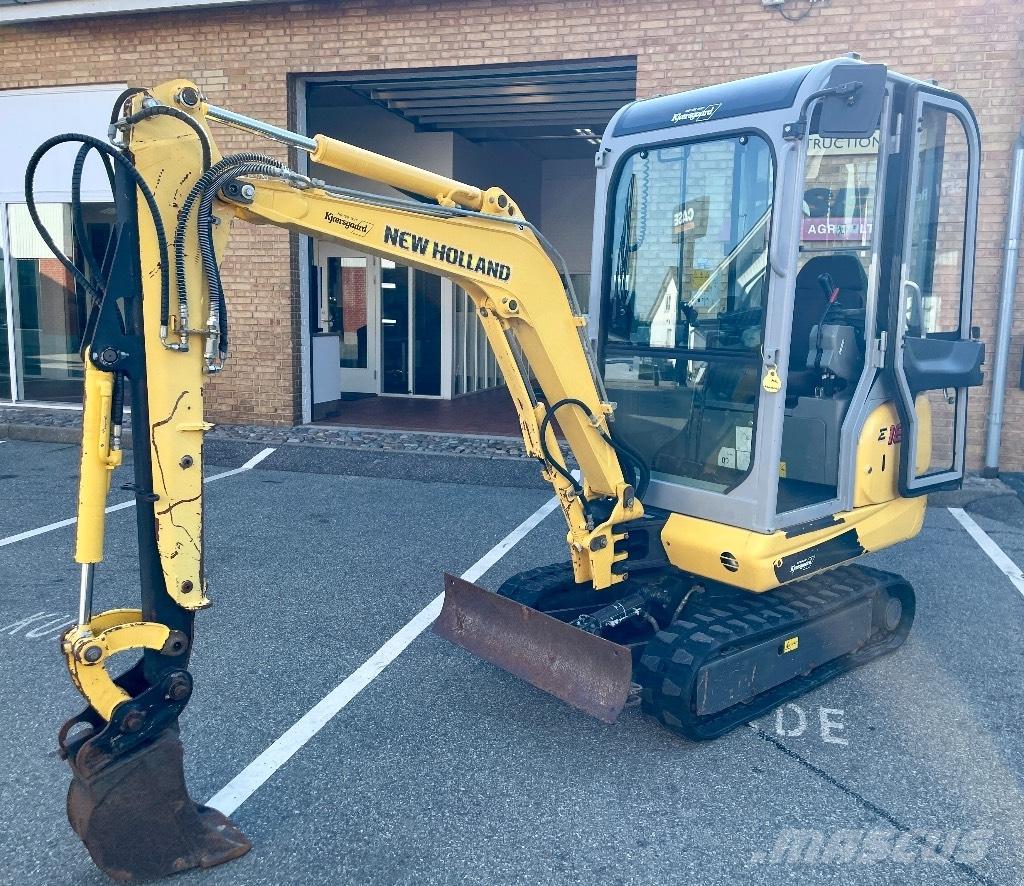 New Holland E 18 C Minikoparki