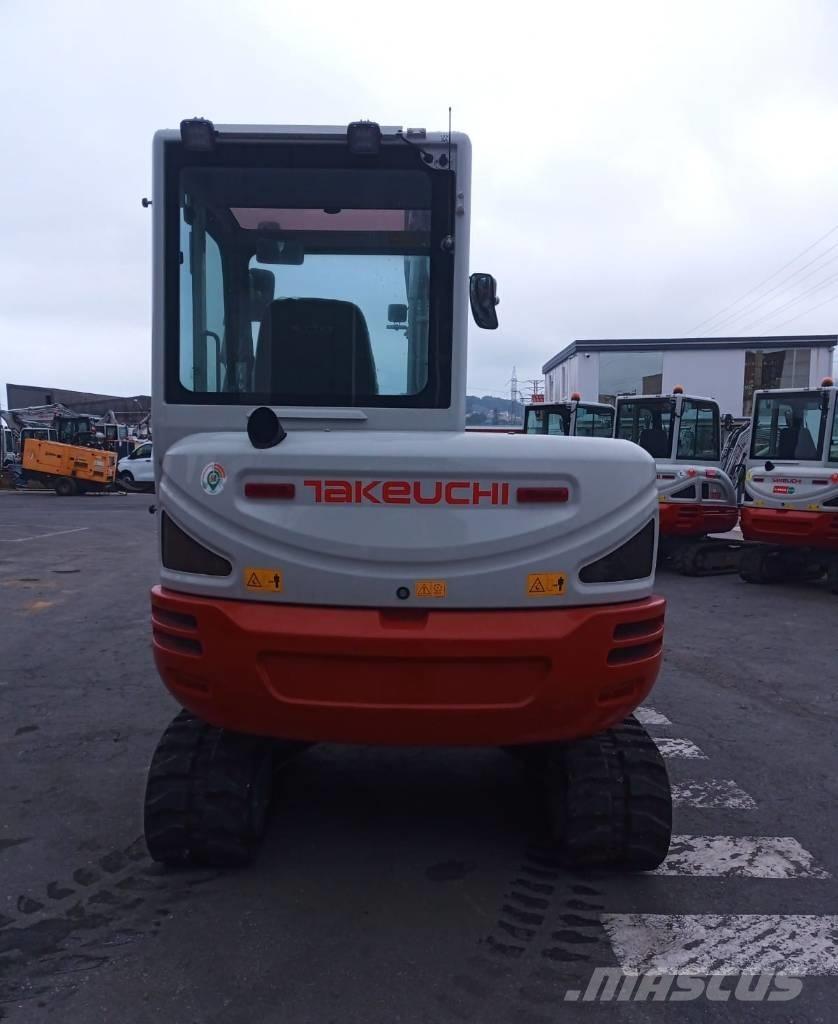 Takeuchi TB 240 Minikoparki