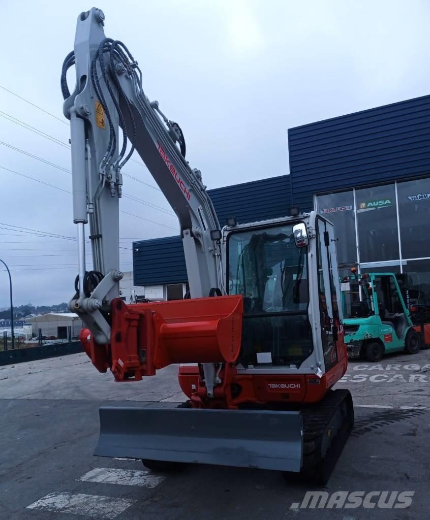 Takeuchi TB 240 Minikoparki