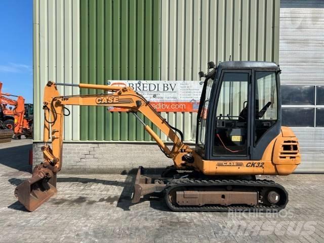 CASE CK 32 Koparki gąsienicowe