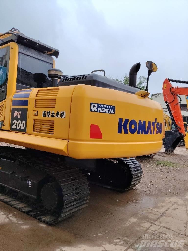 Komatsu PC200-8 Koparki gąsienicowe