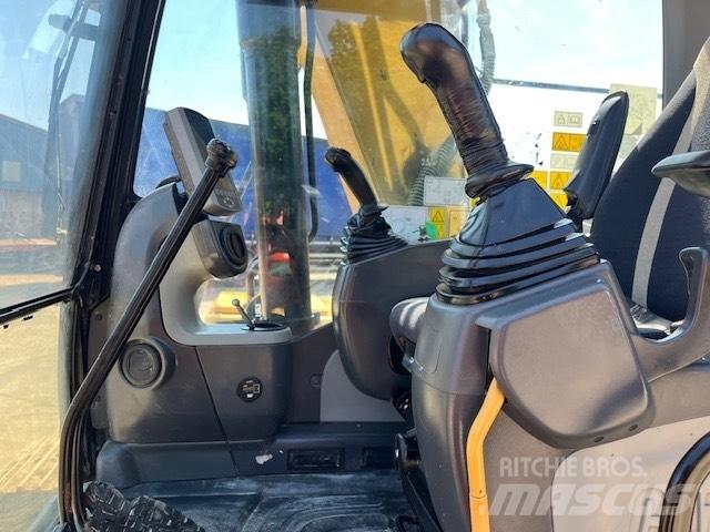 CAT 313 F LGC Koparki gąsienicowe