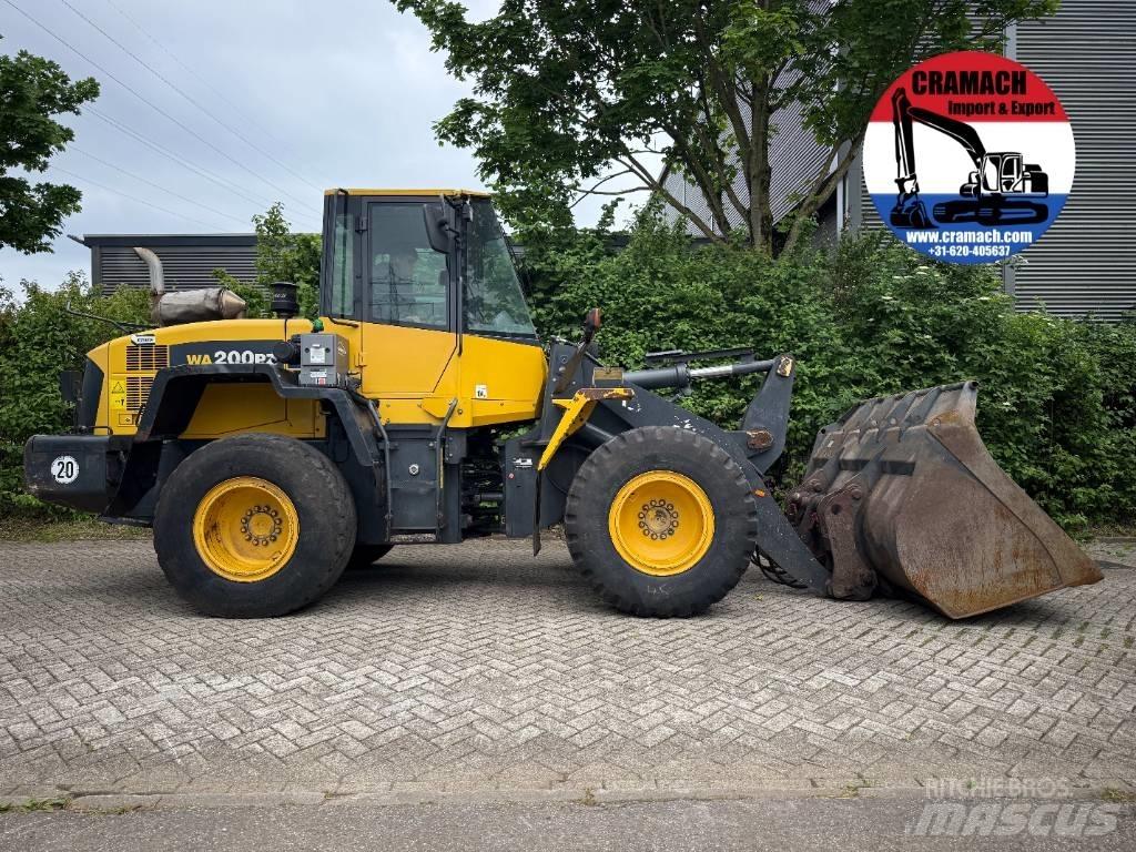 Komatsu WA 200 PZ-6 Ładowarki kołowe