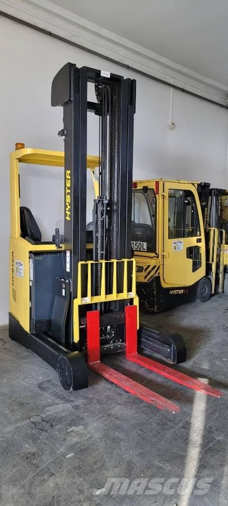 Hyster R 1.4 Wózki widłowe wysokiego składowania