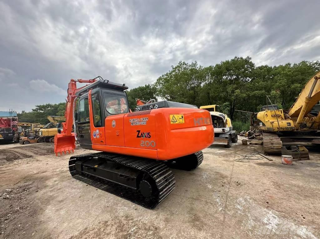 Hitachi ZX200 Koparki gąsienicowe