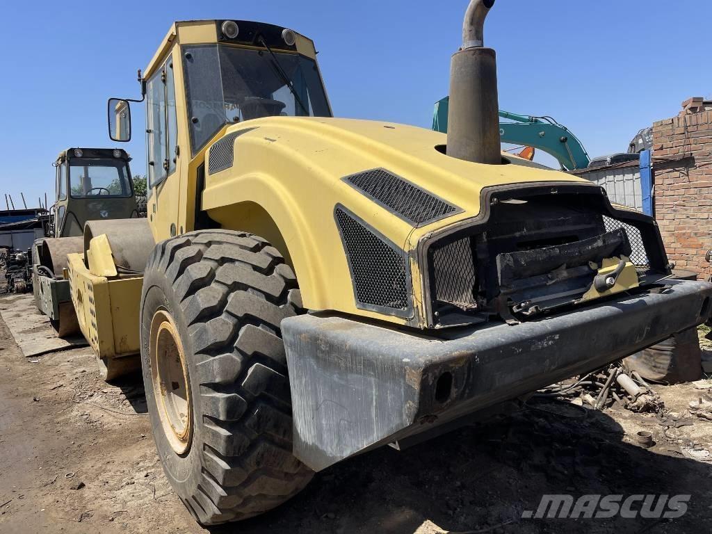 Bomag 226-4 Walce jednobębnowe