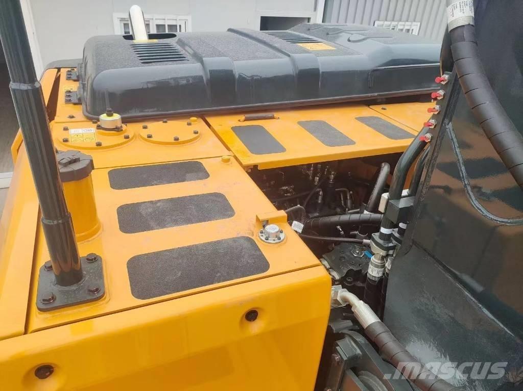 Hyundai HX 220 Koparki gąsienicowe