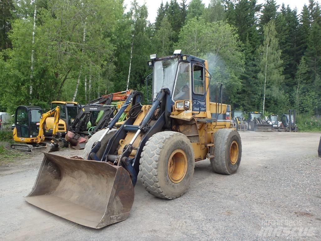 Komatsu WA 250-1 Ładowarki kołowe