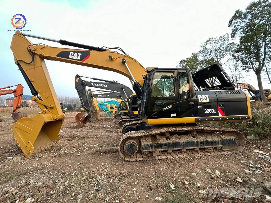 CAT 326 D Koparki gąsienicowe