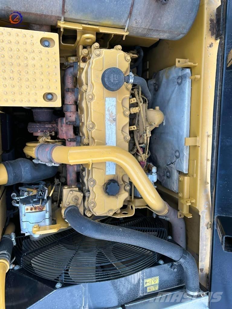 CAT 326 D Koparki gąsienicowe