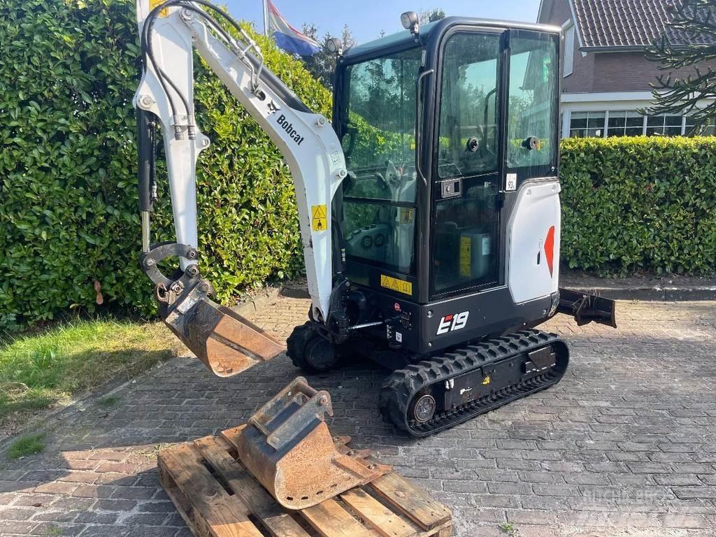 Bobcat E19 Minikoparki