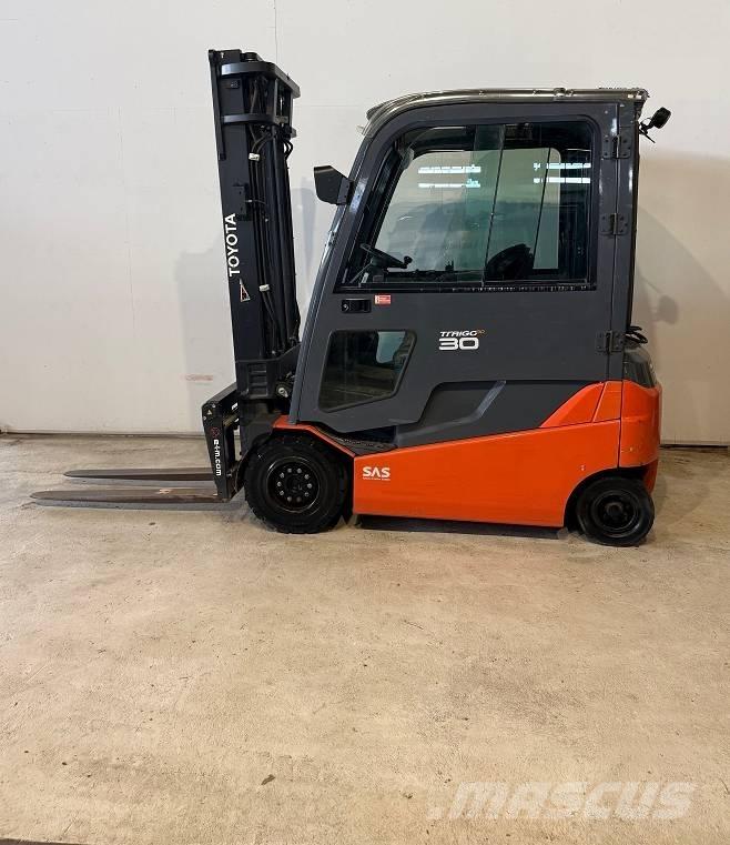 Toyota truck 8FBMT30 Wózki elektryczne