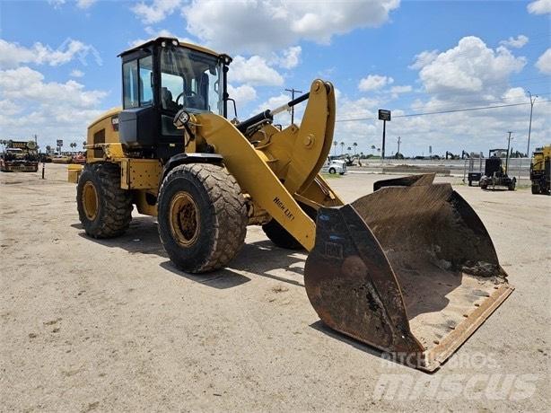 CAT 966M Ładowarki kołowe