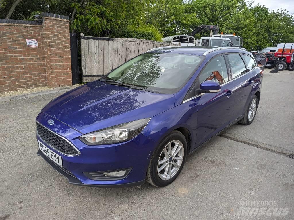 Ford Focus Samochody osobowe