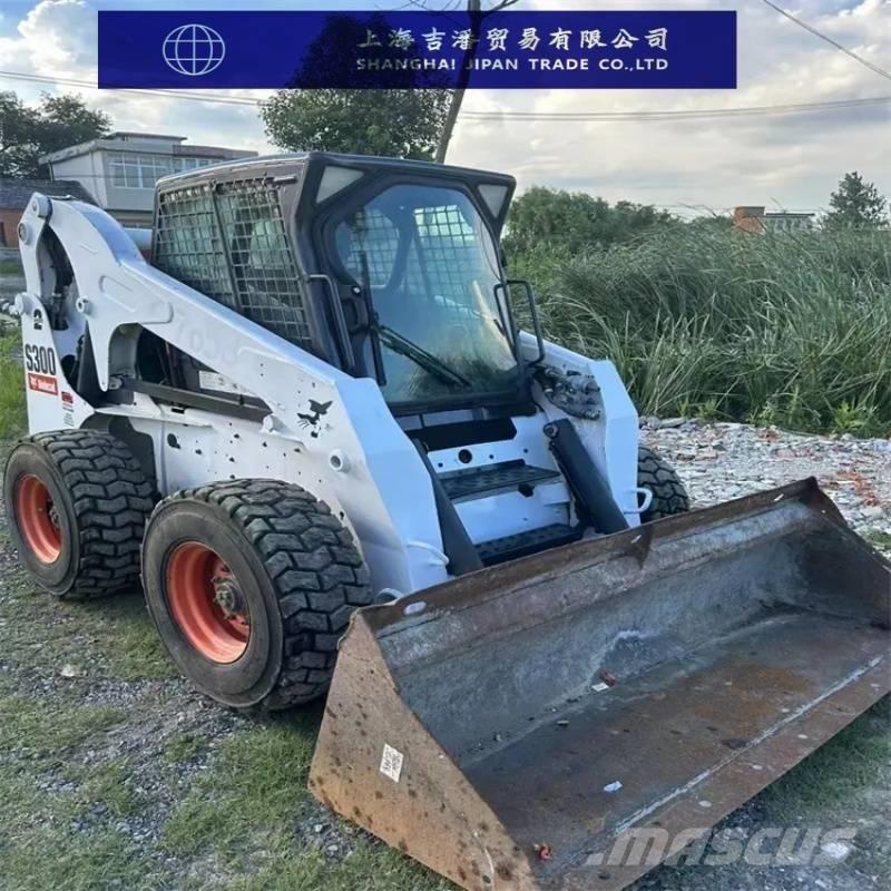 Bobcat s 300 Ładowarki burtowe