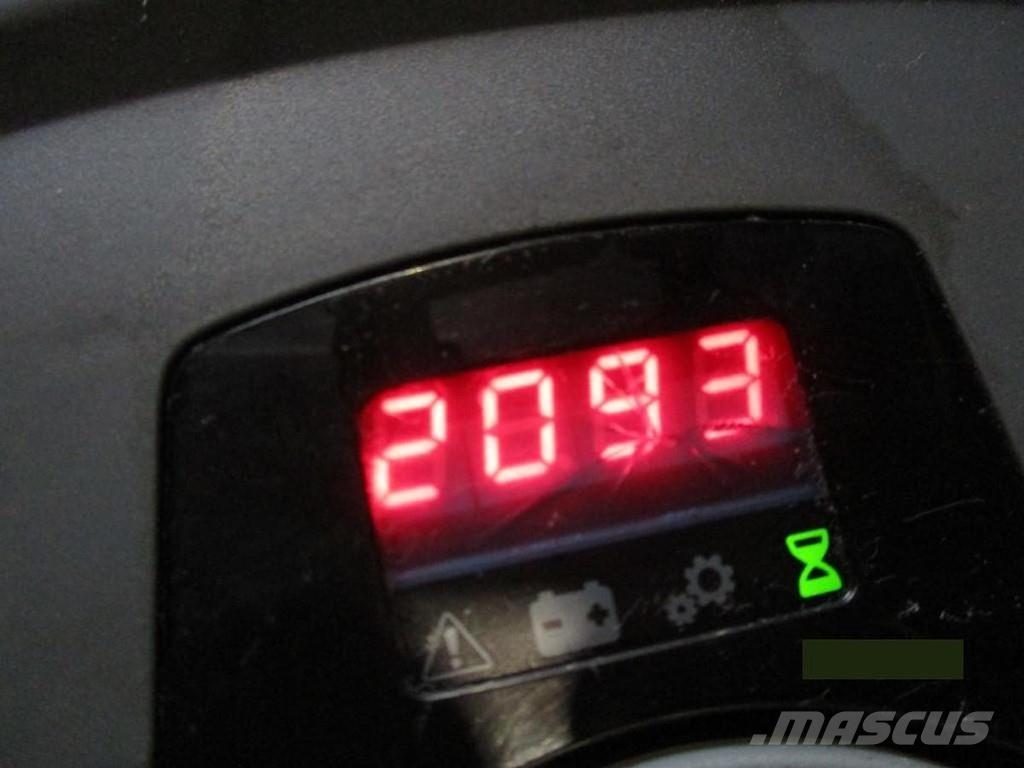 Toyota LPE200 Wózki widłowe unoszące z platformą dla operatora