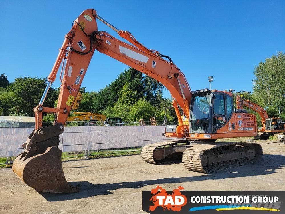 Doosan DX 225 LC-3 Koparki gąsienicowe