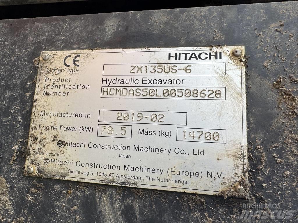 Hitachi ZX 135 US-6 Koparki gąsienicowe