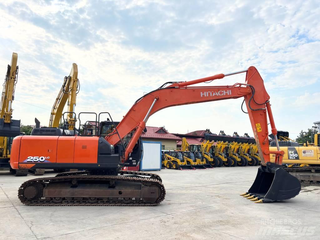 Hitachi ZX 250 LC-6 Koparki gąsienicowe