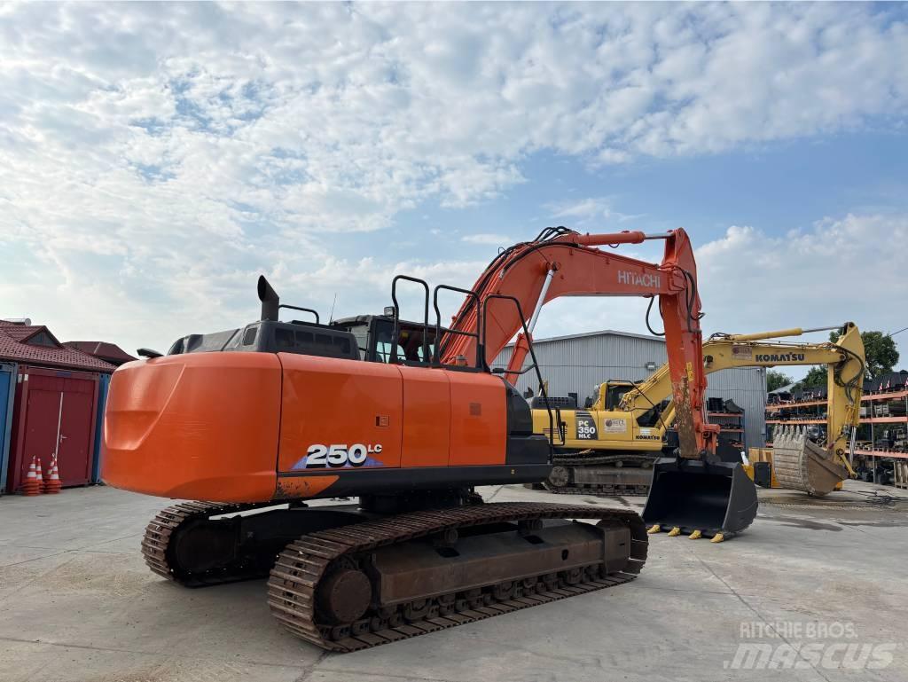 Hitachi ZX 250 LC-6 Koparki gąsienicowe