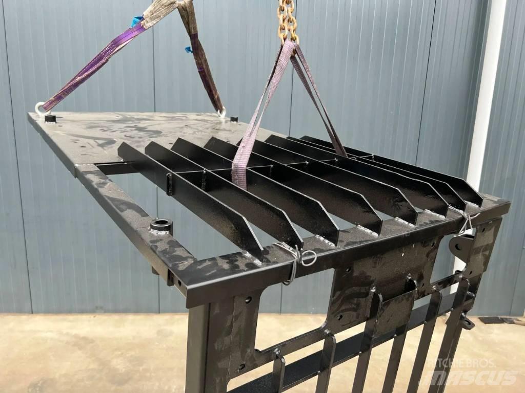 CAT 330C Guard Kabiny i wnętrze