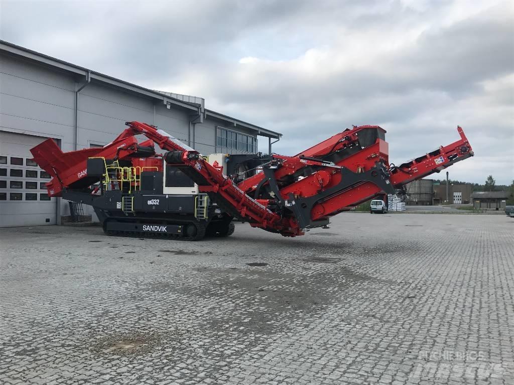 Sandvik QH 332 DDHS Kruszarki mobilne