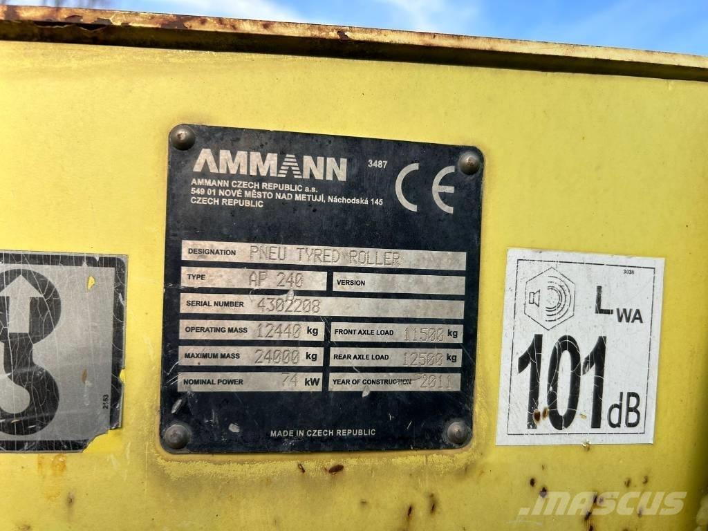 Ammann AP 240 Walce ogumione