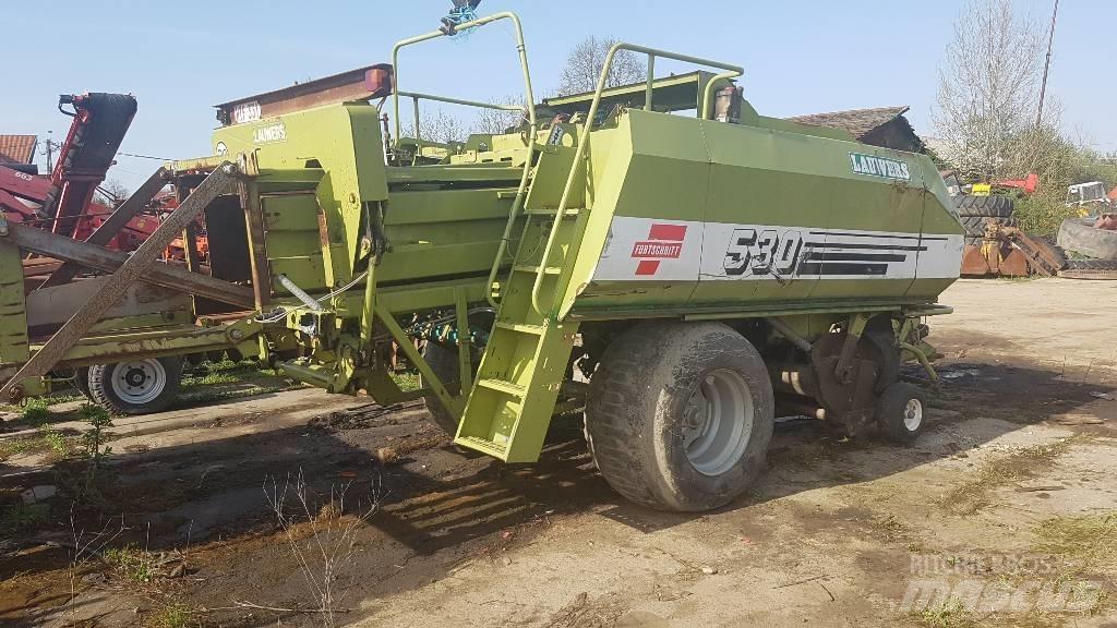 Fortschritt 530 Prasy kostkujące