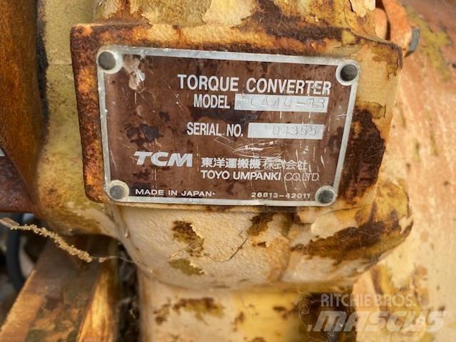 Fiat-Hitachi 350 Przekładnie i skrzynie biegów
