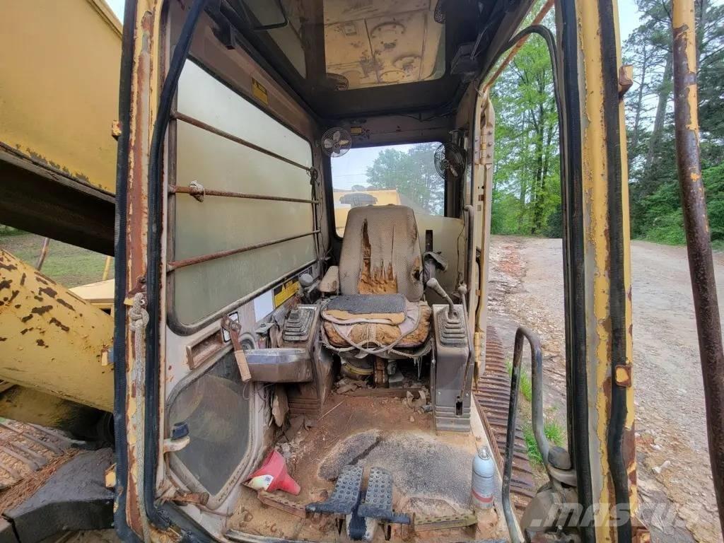 John Deere 992D Koparki gąsienicowe