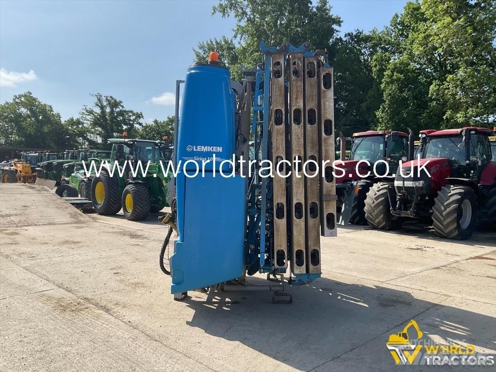 Lemken Sirius 10 Zamontowane opryskiwacze