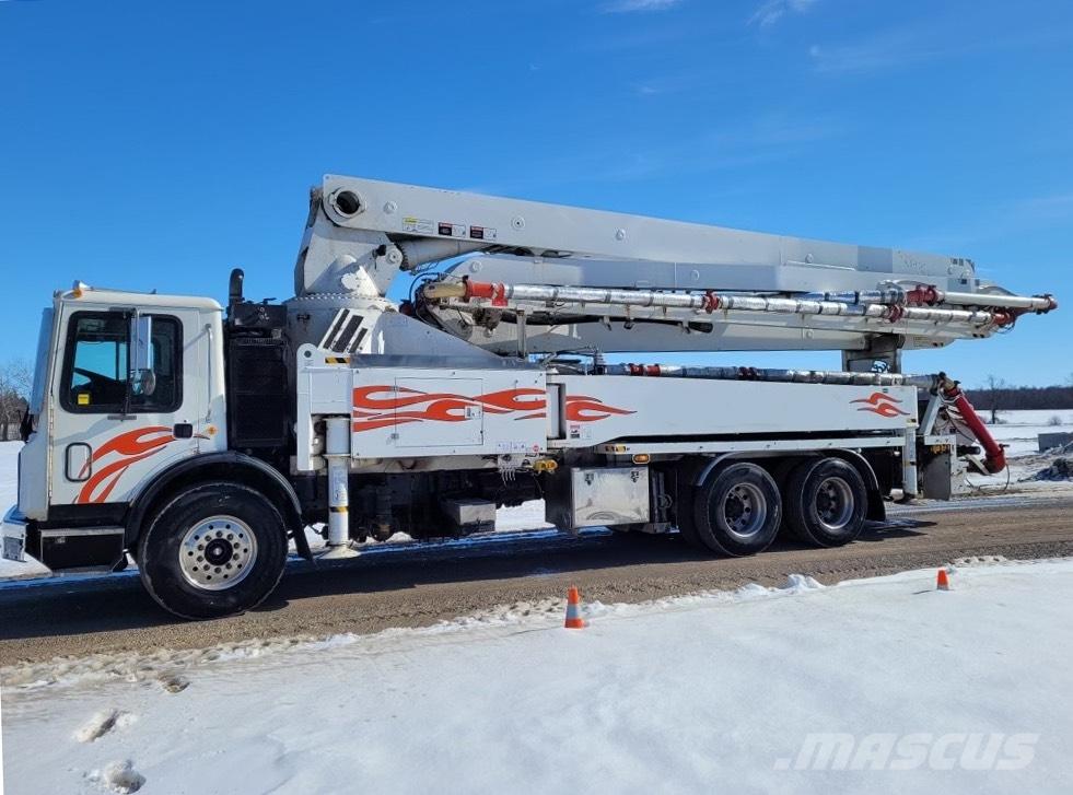 KCP 40M (#1007) Samojezdne pompy do betonu