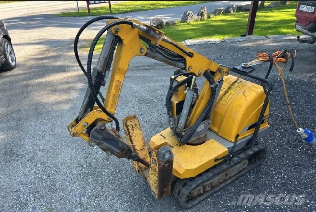 Brokk 40 Koparki wyburzeniowe