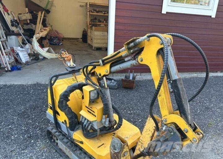 Brokk 40 Koparki wyburzeniowe